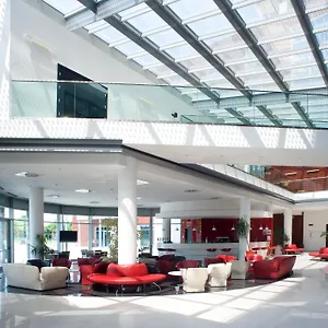 Domina Milano Fiera Отель