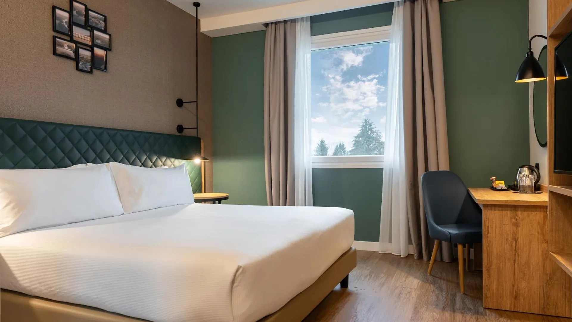 Hilton Garden Inn Milan Malpensa Сомма-Ломбардо Отель